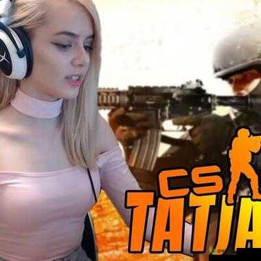 提问：暴躁老阿姨玩 CSGO 中的热门英雄有哪些独特技巧和精彩表现？